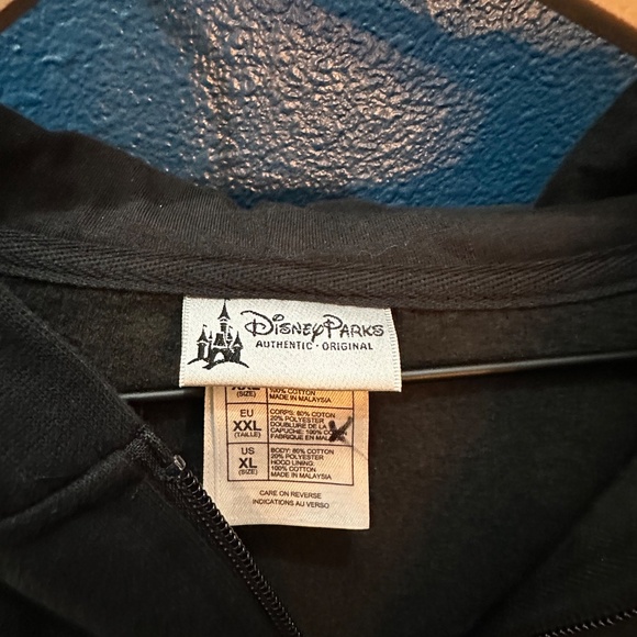 Disneyland Sparkle Castle Zip-Up Hoodie – Size XL - Picture 2 of 3